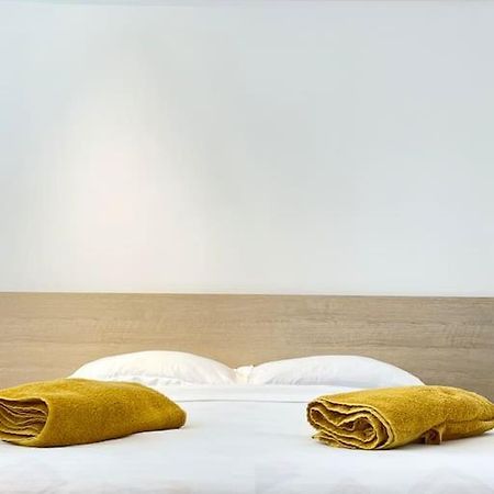 Boutique Apartment In The Bucharest City Center Kültér fotó