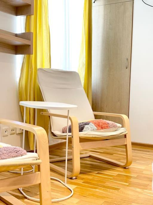 Boutique Apartment In The Bucharest City Center Kültér fotó