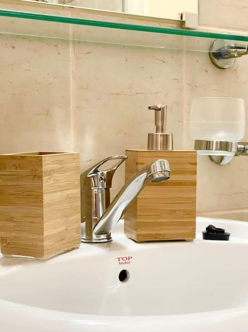Boutique Apartment In The Bucharest City Center Kültér fotó